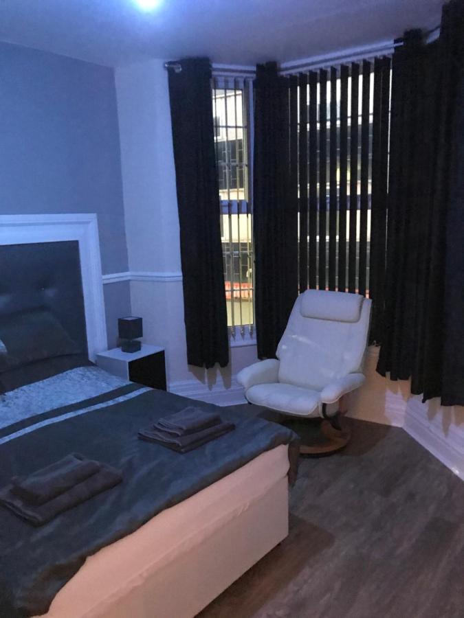 Sandy Pad'S Apartments Rhyl Esterno foto