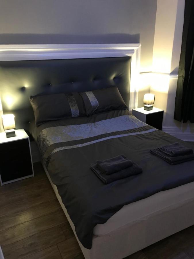 Sandy Pad'S Apartments Rhyl Esterno foto