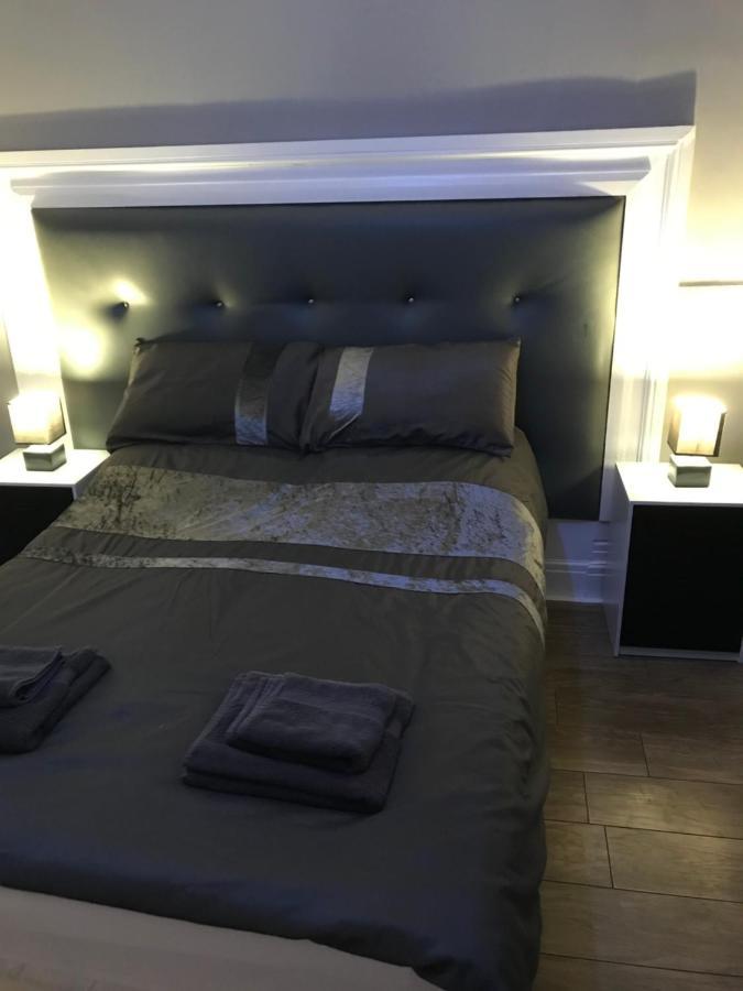 Sandy Pad'S Apartments Rhyl Esterno foto